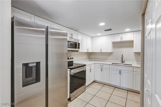 5453 16th Pl SW in Naples, FL - Building Photo - Building Photo