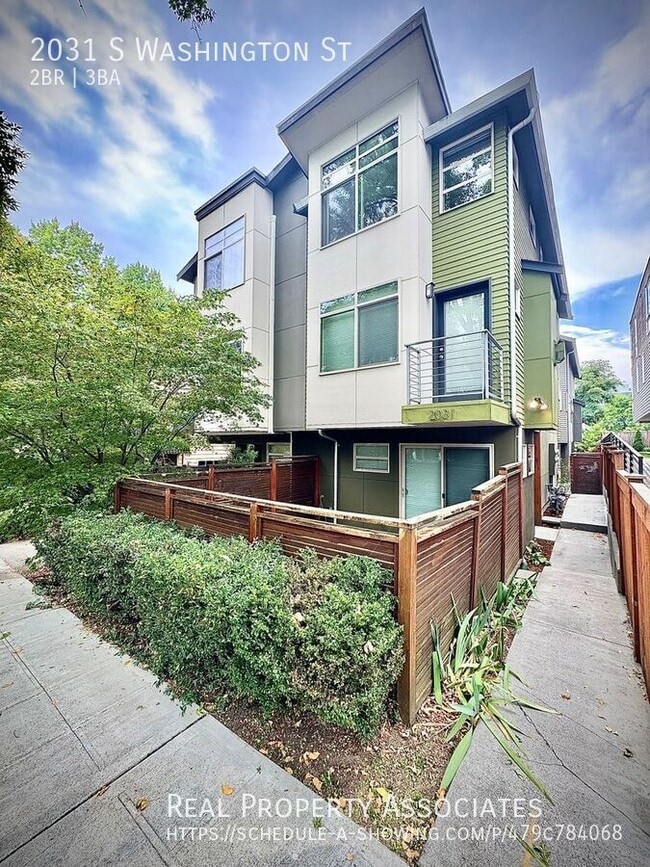 property at 2031 S Washington St