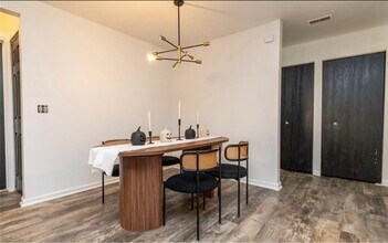 867 Amanda Ln in Pontiac, MI - Building Photo - Building Photo