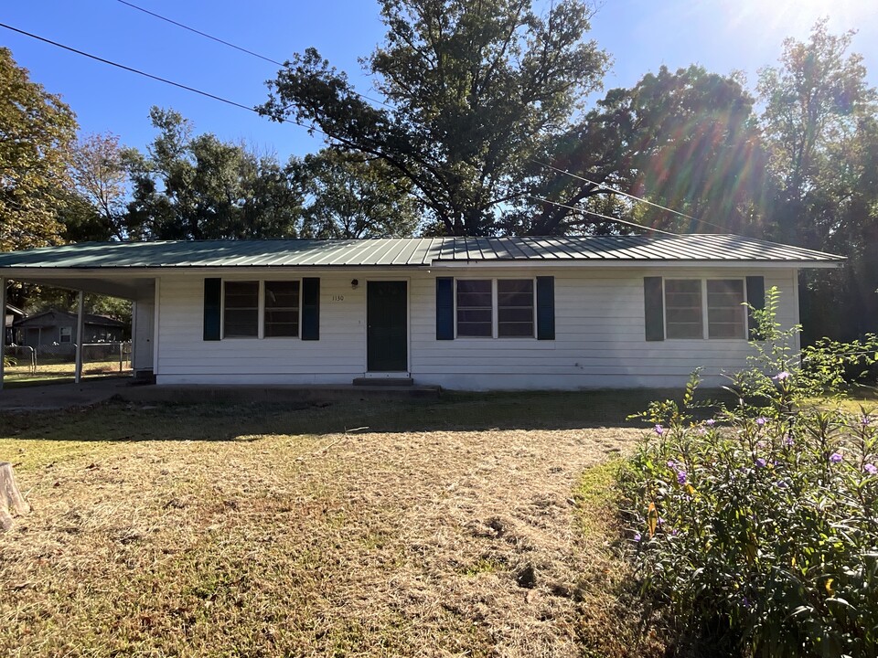 1130 Clay St in Canton, TX - Building Photo