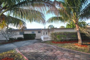 1612 NW 5th St in Boca Raton, FL - Building Photo