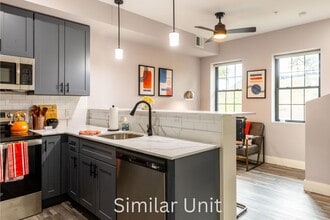 7 Stickney Ave in Concord, NH - Building Photo - Building Photo