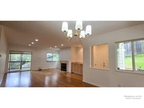 175 Koch Rd in Corte Madera, CA - Building Photo - Building Photo