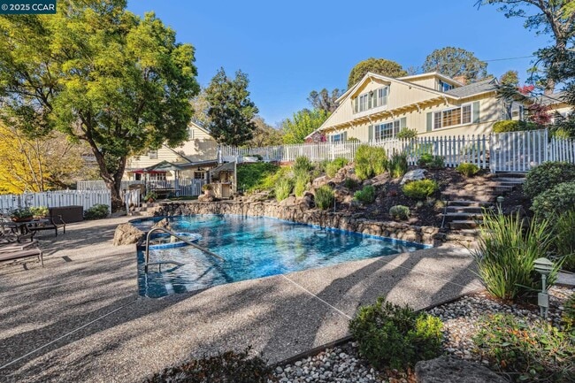 521 El Pintado Rd in Danville, CA - Building Photo - Building Photo