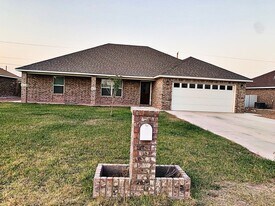 2806 Missouri Ave in Artesia, NM - Building Photo