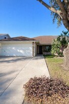 2401 S Jackson Rd, Unit 1N in Pharr, TX - Building Photo