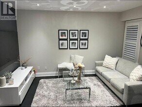 9 Windermere Ave in Toronto, ON - Building Photo - Building Photo