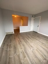 814 Schirmer St in St. Louis, MO - Building Photo - Building Photo