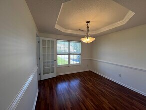100 Dover Ct E in Sanford, NC - Building Photo - Building Photo