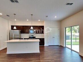 22485 Bellini Cir in Land O Lakes, FL - Building Photo - Building Photo