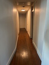 736 Massachusetts St in Lawrence, KS - Building Photo - Building Photo