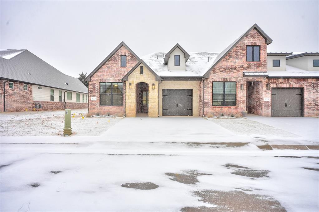 933 Kyle Dr in Edmond, OK - Building Photo