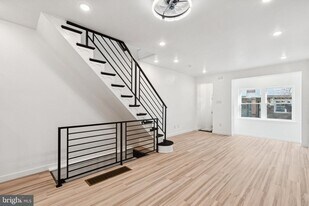 2242 S Bonsall St in Philadelphia, PA - Building Photo