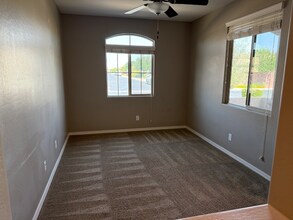 42168 N Fern Leaf St in San Tan Valley, AZ - Building Photo - Building Photo