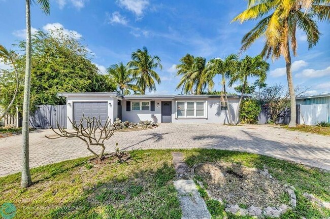 property at 511 SE 13th Ct