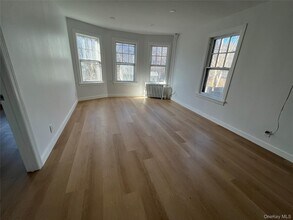 2694 US-9W in Saugerties, NY - Building Photo - Building Photo