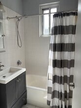 12 Prospect St, Unit Apt #1 in Huntington, NY - Building Photo - Building Photo