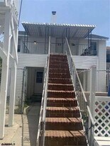 23 N Boston Ave in Atlantic City, NJ - Building Photo