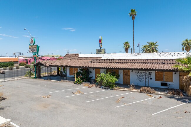 Hacienda Motel in Tucson, AZ - Building Photo - Building Photo