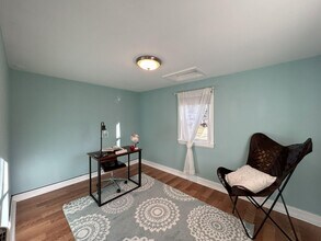 122 Schoolhouse Rd in Eldersburg, MD - Building Photo - Building Photo