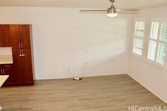 801 Kakala St in Kapolei, HI - Building Photo - Building Photo
