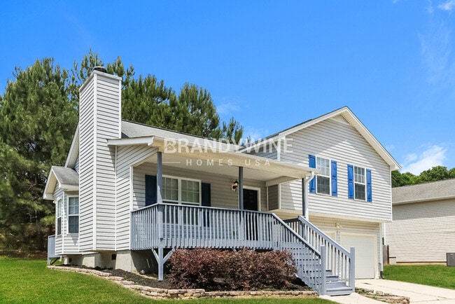 216 Remington Ct in Dallas, GA - Foto de edificio - Building Photo