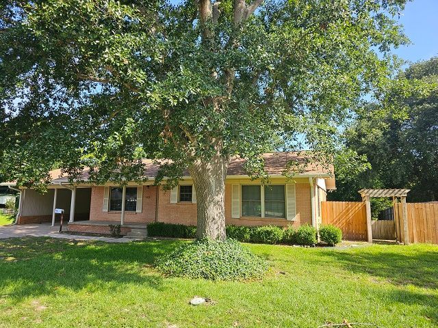 property at 1504 Webb St