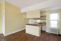 1503 S Broad St, Unit 3F in Philadelphia, PA - Building Photo - Building Photo