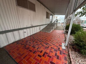 3601 E Wyoming Ave in Las Vegas, NV - Building Photo - Building Photo