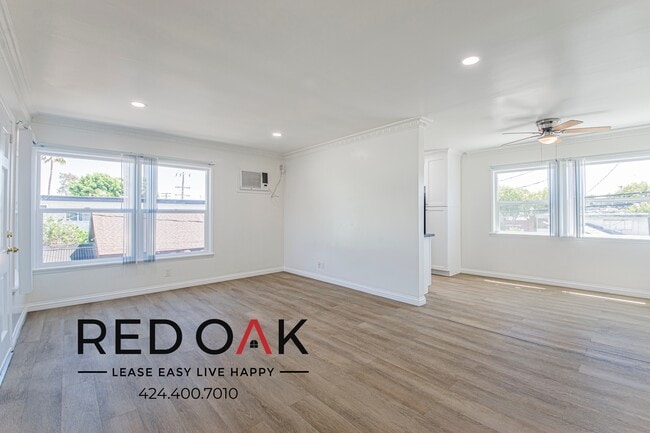property at 7528 Norton Ave
