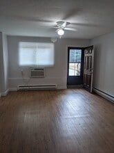 23 Erick Rd in Mansfield, MA - Building Photo - Building Photo