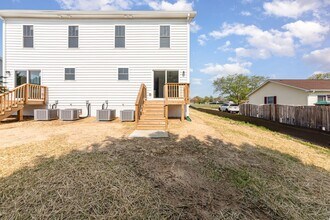 102 Gerber Dr-Unit -102 Gerber Drive in Fredericksburg, VA - Building Photo - Building Photo