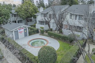 Mission Heights Condominiums in Fremont, CA - Building Photo - Building Photo