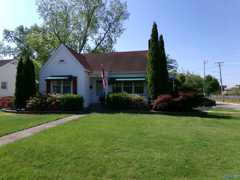 407 Marsheutz Ave SW in Huntsville, AL - Building Photo