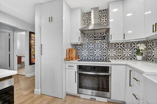 21650 Juego Cir, Unit 21650 Juego Circle 24j in Boca Raton, FL - Building Photo