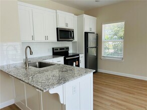 708 E Johnson Ave in Springdale, AR - Building Photo - Building Photo