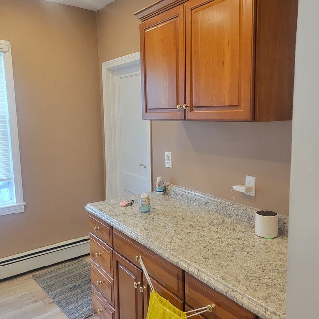 50 Airlie St, Unit Unit #3, Unit Unit #3