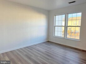 66 Alexis Dr in Newark, DE - Building Photo