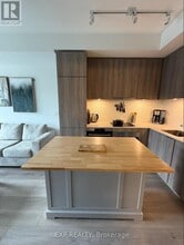 158 Front St E in Toronto, ON - Building Photo - Building Photo