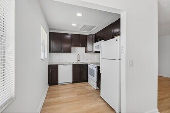 459 Mansfield K in Boca Raton, FL - Building Photo - Building Photo