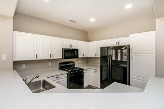 5301 W Grove St in Phoenix, AZ - Building Photo - Building Photo