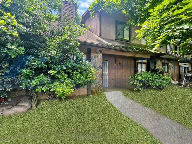 5802 Trent Walk Dr in Stonecrest, GA - Building Photo - Building Photo