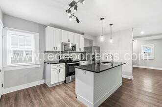 218 Jefferson Ave in Indianapolis, IN - Building Photo - Building Photo