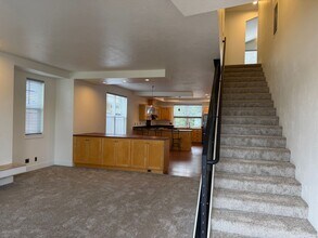 1230 Brickley Rd in Eugene, OR - Building Photo - Building Photo