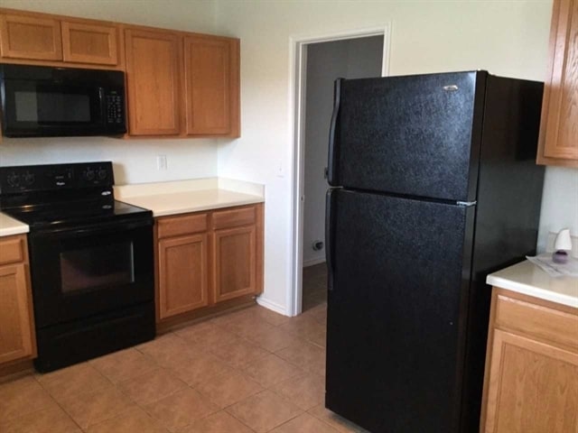 10616 Park City Trl in Fort Worth, TX - Foto de edificio - Building Photo