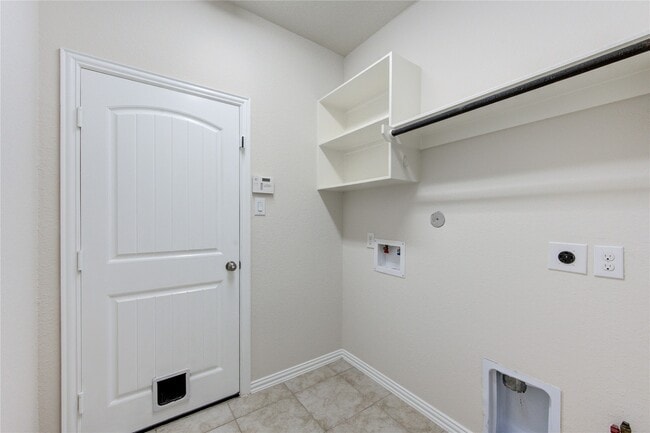 3418 Auburn Creek Cir