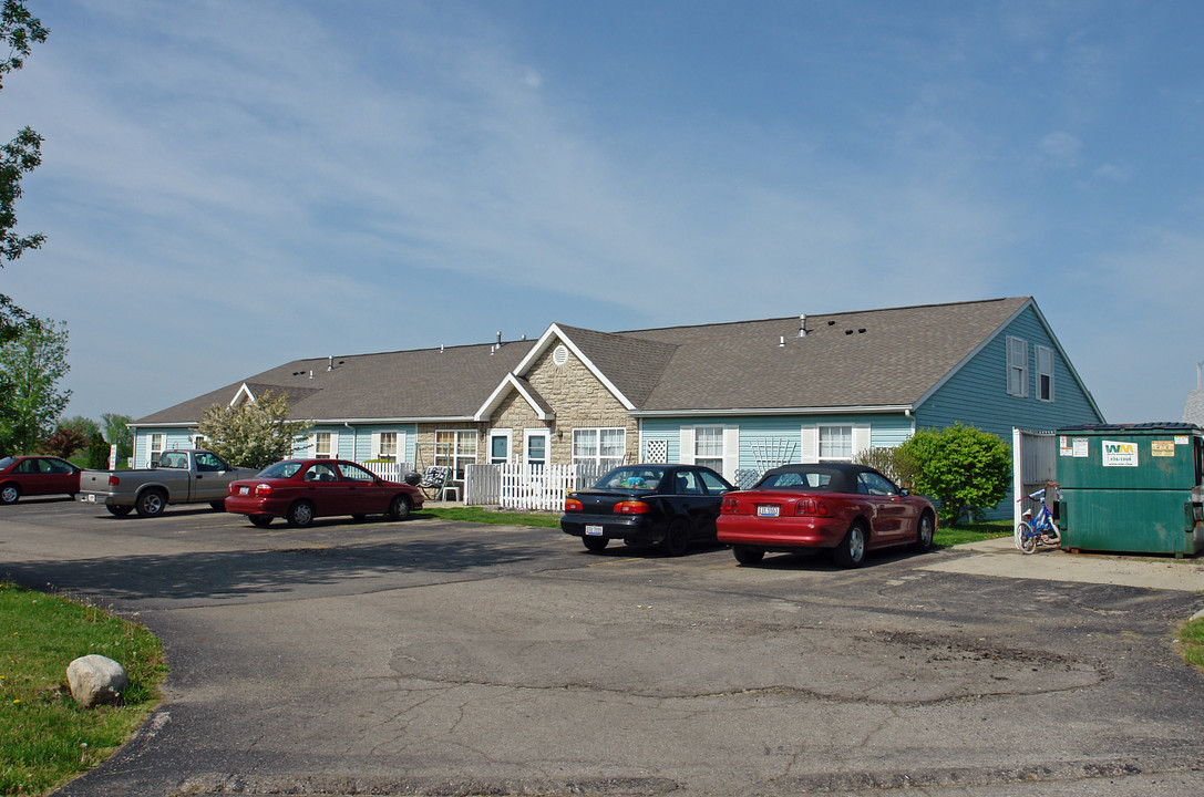 Country Lane Apartments in South Charleston, OH - Building Photo