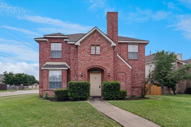 property at 901 Inland Ln