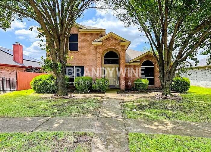 2830 Coral Dr in Lancaster, TX - Building Photo