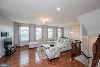 6748 Green Mill Way in Columbia, MD - Building Photo - Building Photo